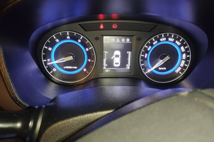 Used CHANGAN Eado DT 2019 1.6L Manual Comfort Model China VI Standard Instrument Cluster
