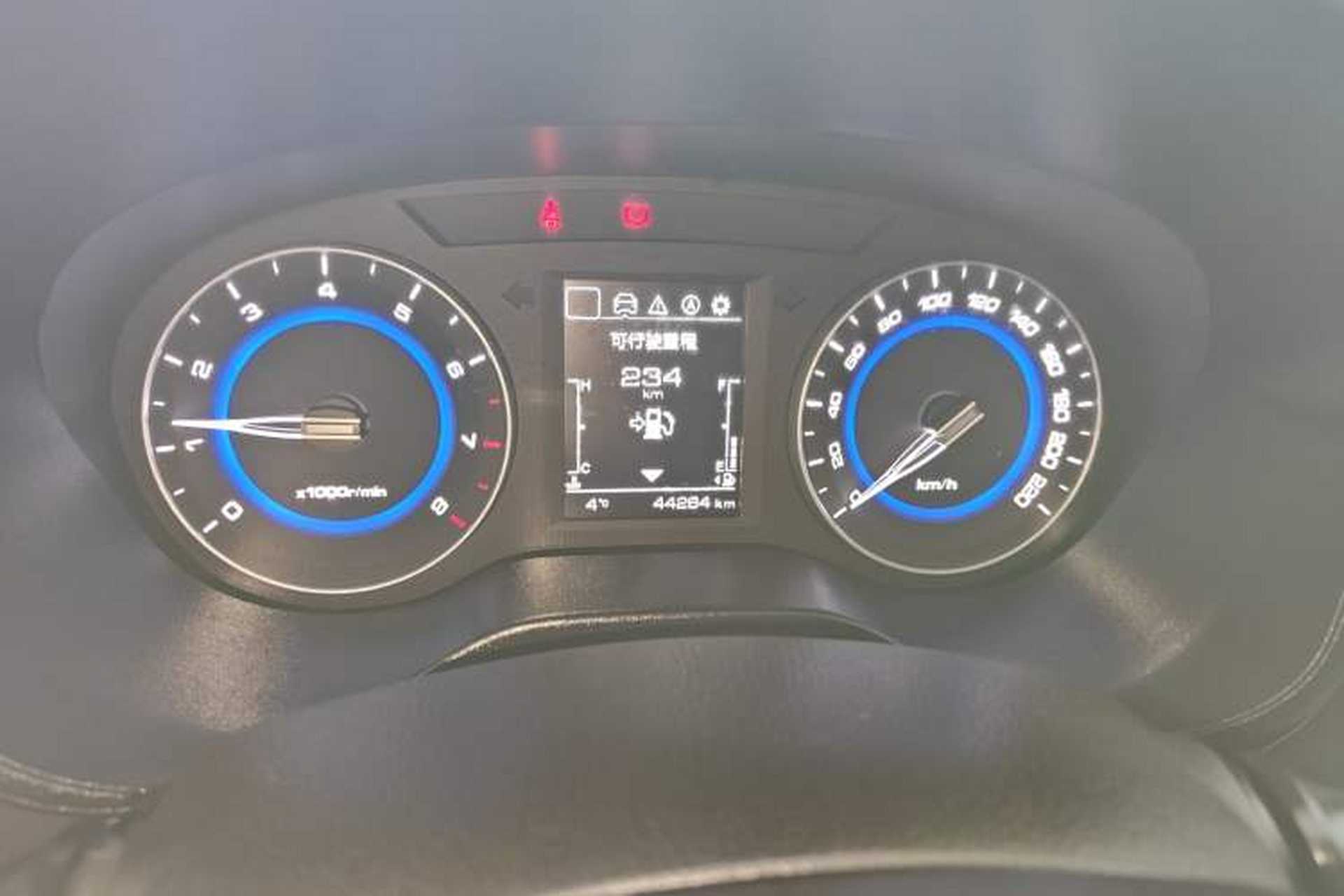 Used CHANGAN Eado DT 2019 1.6L Manual Comfort Model China VI Standard Instrument Cluster