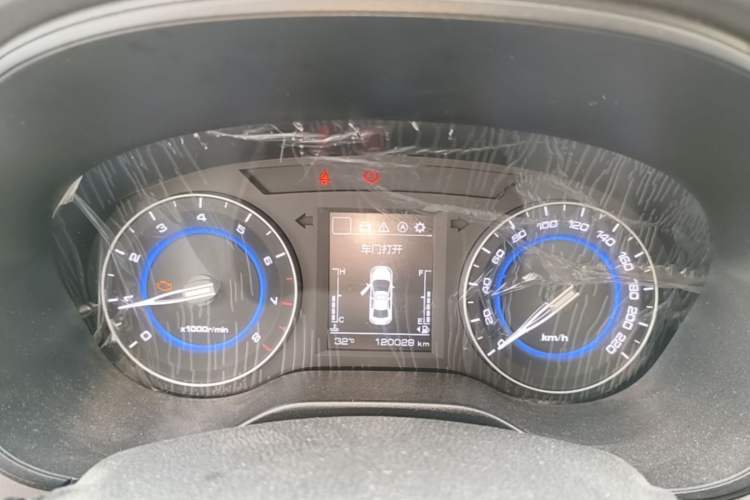 Used CHANGAN Eado DT 2019 1.6L Manual Comfort Model China VI Standard Instrument Cluster