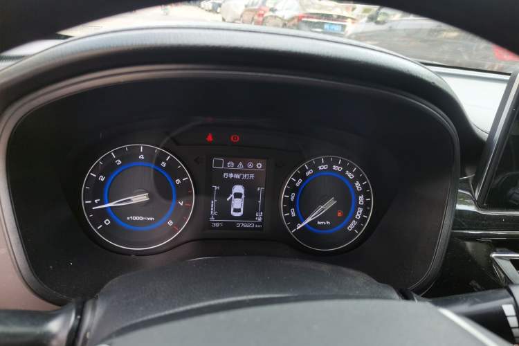 Used CHANGAN Eado DT 2019 1.6L Manual Comfort Model China VI Standard Instrument Cluster