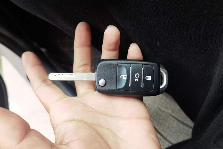 Used CHANGAN Eado DT 2019 1.6L Manual Enjoyment Model China VI Interior 1