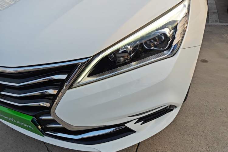 Used CHANGAN Eado DT 2019 1.6L Manual Enjoyment Model China VI Standard Left Front Headlight
