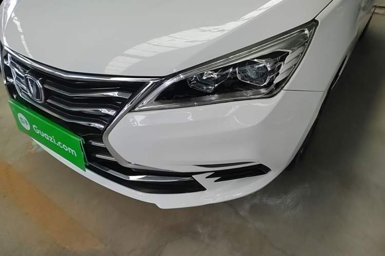 Used CHANGAN Eado DT 2019 1.6L Manual Comfort Model China VI Standard Left Front Headlight