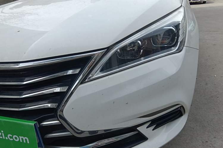 Used CHANGAN Eado DT 2019 1.6L Automatic Smart Enjoyment Model China VI Standard Left Front Headlight