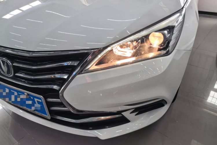 Used CHANGAN Eado DT 2019 1.6L Automatic Smart Enjoyment Model China VI Standard Left Front Headlight