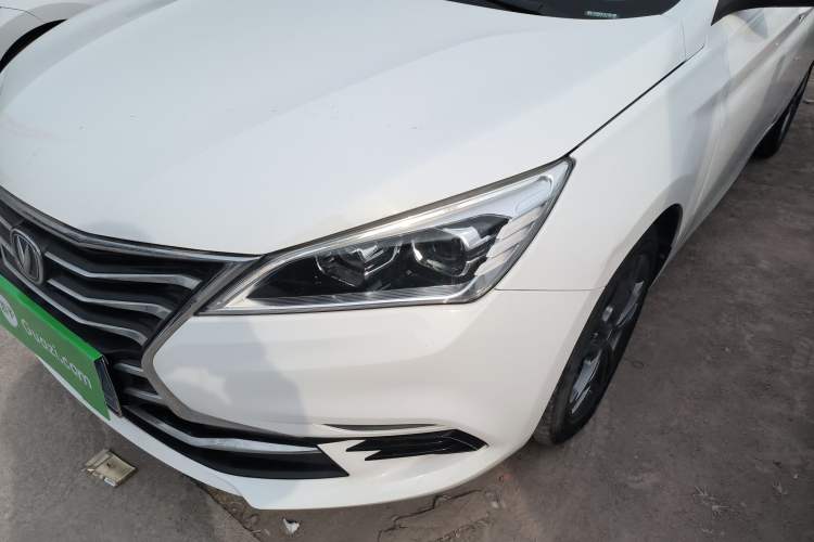 Used CHANGAN Eado DT 2019 1.6L Manual Comfort Model China VI Standard Left Front Headlight