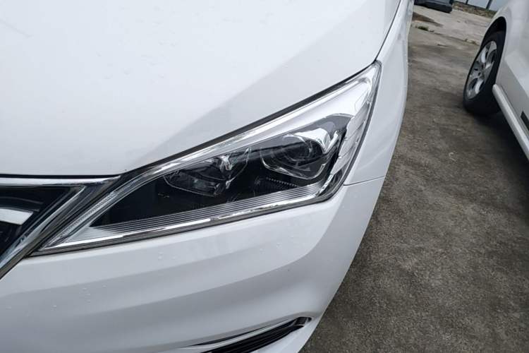 Used CHANGAN Eado DT 2019 1.6L Manual Enjoyment Model China VI Standard Left Front Headlight