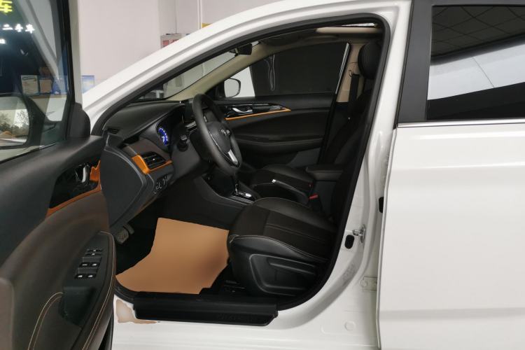 Used CHANGAN Eado DT 2019 1.6L Automatic Smart Enjoyment Model China VI Standard Left Front Seat