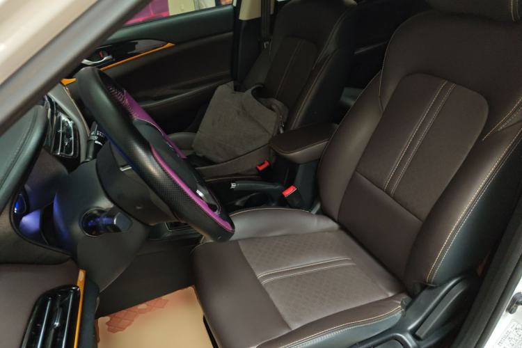 Used CHANGAN Eado DT 2019 1.6L Manual Enjoyment Model China VI Standard Left Front Seat