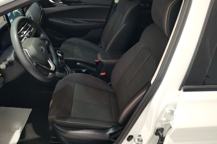 Used CHANGAN Eado DT 2019 1.6L Manual Comfort Model China VI Standard Left Front Seat