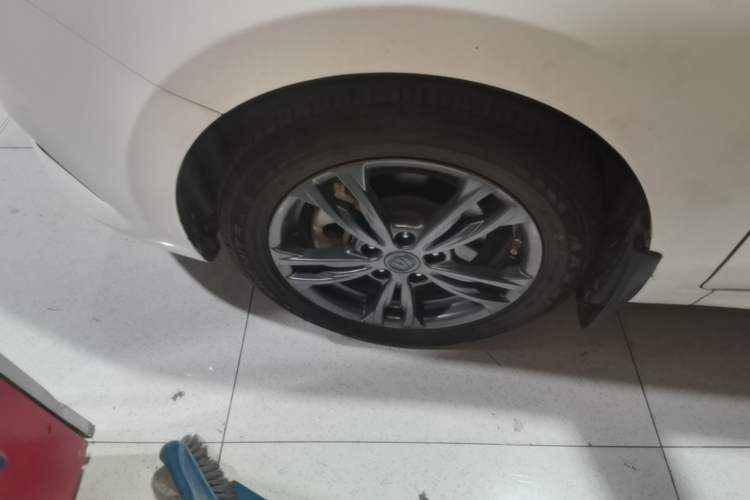 Used CHANGAN Eado DT 2019 1.6L Manual Comfort Model China VI Standard Left Front Wheel Hub
