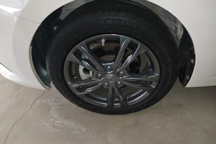 Used CHANGAN Eado DT 2019 1.6L Manual Comfort Model China VI Standard Left Front Wheel Hub