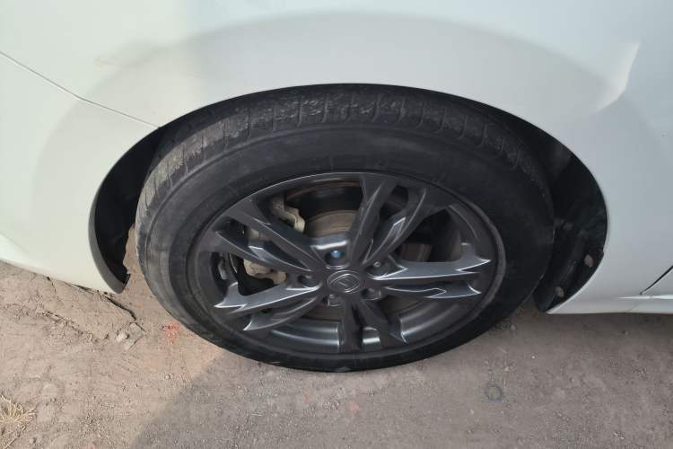 Used CHANGAN Eado DT 2019 1.6L Manual Comfort Model China VI Standard Left Front Wheel Hub