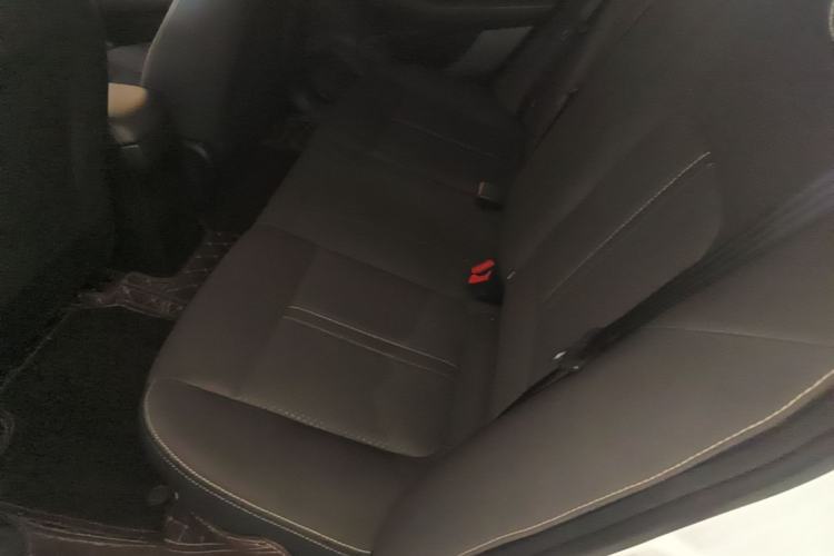 Used CHANGAN Eado DT 2019 1.6L Manual Comfort Model China VI Standard Left Rear Seat