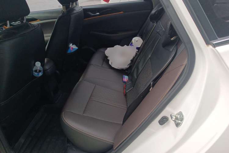 Used CHANGAN Eado DT 2019 1.6L Manual Enjoyment Model China VI Standard Left Rear Seat