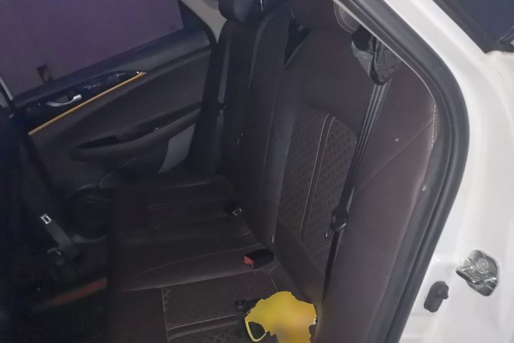 Used CHANGAN Eado DT 2019 1.6L Automatic Smart Enjoyment Model China VI Standard Left Rear Seat