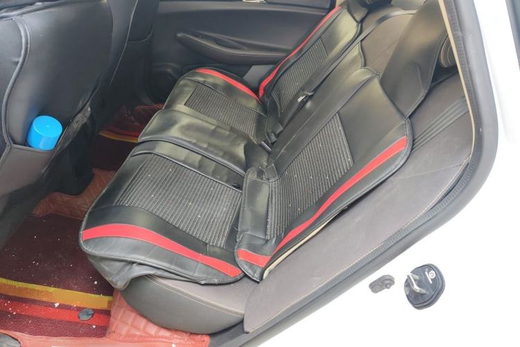 Used CHANGAN Eado DT 2019 1.6L Manual Comfort Model China VI Standard Left Rear Seat