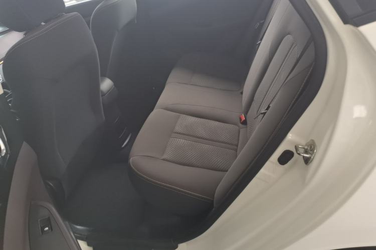 Used CHANGAN Eado DT 2019 1.6L Manual Comfort Model China VI Standard Left Rear Seat