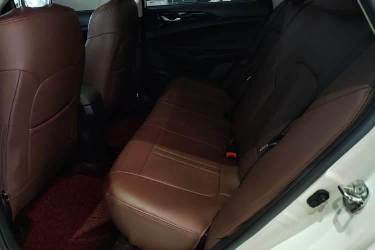 Used CHANGAN Eado DT 2019 1.6L Manual Comfort Model China VI Standard Left Rear Seat