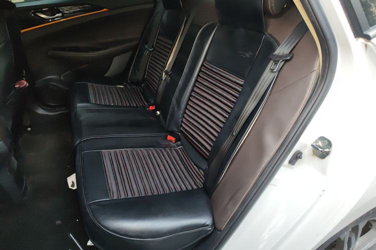 Used CHANGAN Eado DT 2019 1.6L Automatic Smart Enjoyment Model China VI Standard Left Rear Seat