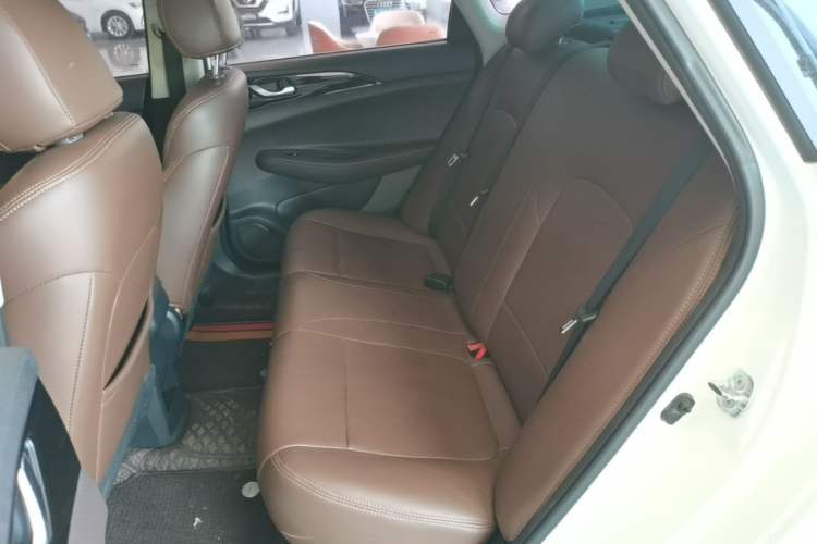 Used CHANGAN Eado DT 2019 1.6L Manual Comfort Model China VI Standard Left Rear Seat