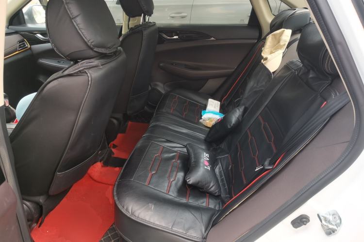 Used CHANGAN Eado DT 2019 1.6L Manual Comfort Model China VI Standard Left Rear Seat