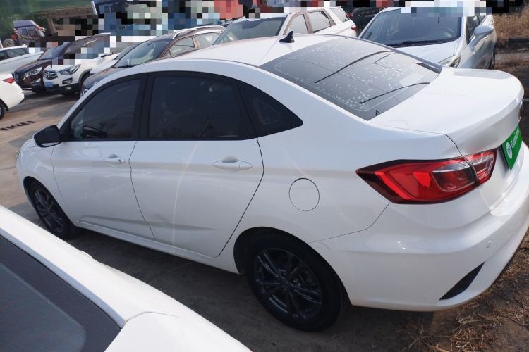 Used CHANGAN Eado DT 2019 1.6L Manual Comfort Model China VI Standard Left Side