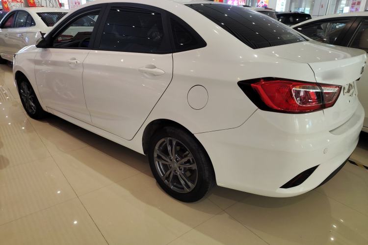 Used CHANGAN Eado DT 2019 1.6L Manual Comfort Model China VI Standard Left Side