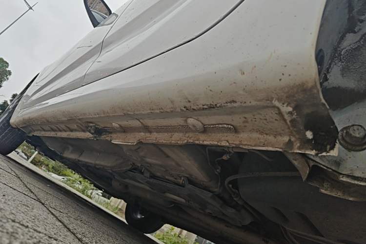 Used CHANGAN Eado DT 2019 1.6L Manual Comfort Model China VI Standard Left Side Sill