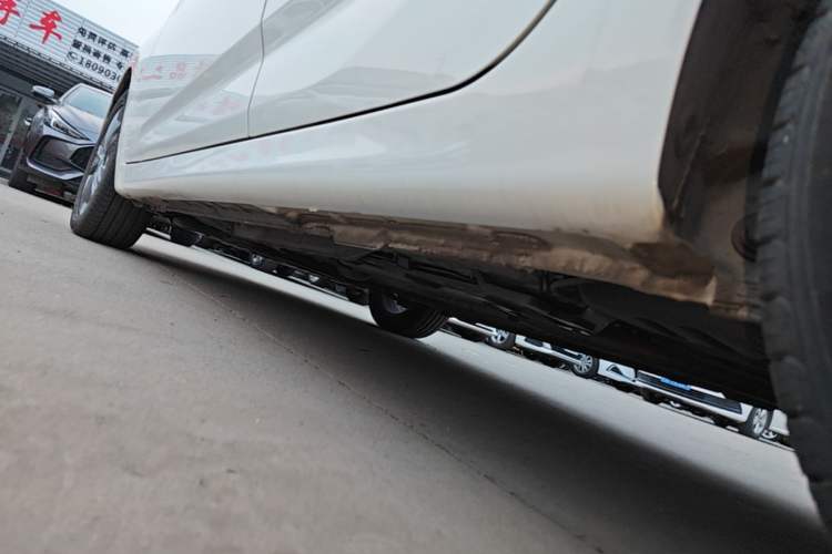 Used CHANGAN Eado DT 2019 1.6L Manual Enjoyment Model China VI Standard Left Side Sill