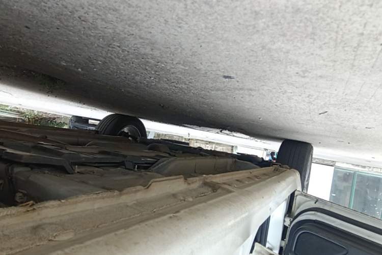 Used CHANGAN Eado DT 2019 1.6L Automatic Smart Enjoyment Model China VI Standard Left Side Sill