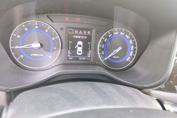 Used CHANGAN Eado DT 2019 1.6L Manual Enjoyment Model China V Standard Odometer Close Up