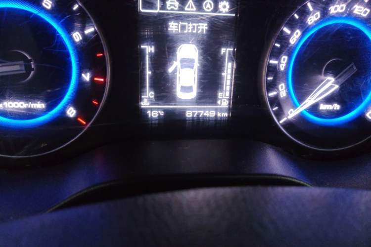 Used CHANGAN Eado DT 2019 1.6L Manual Enjoyment Model China VI Standard Odometer Close Up