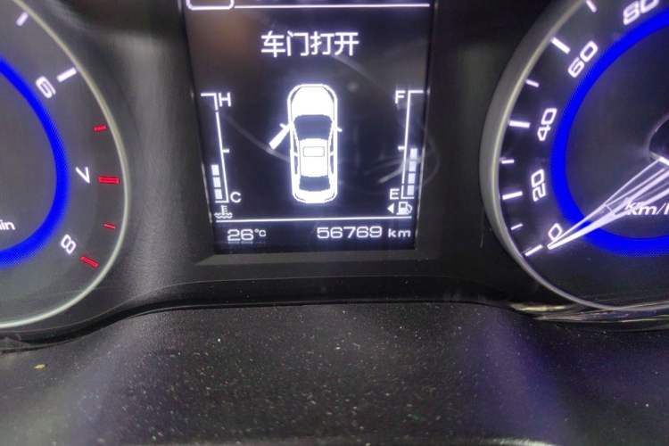 Used CHANGAN Eado DT 2019 1.6L Manual Enjoyment Model China VI Standard Odometer Close Up
