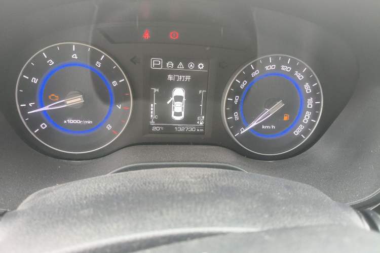 Used CHANGAN Eado DT 2019 1.6L Automatic Smart Enjoyment Model China VI Standard Odometer Close Up