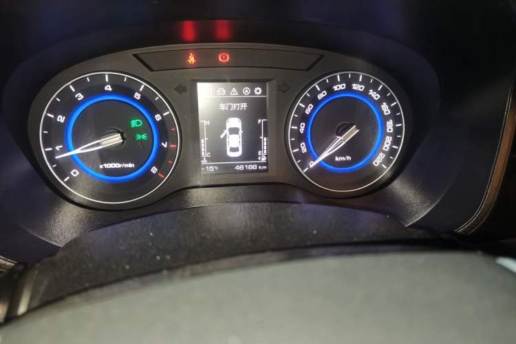 Used CHANGAN Eado DT 2019 1.6L Manual Enjoyment Model China VI Standard Odometer Close Up
