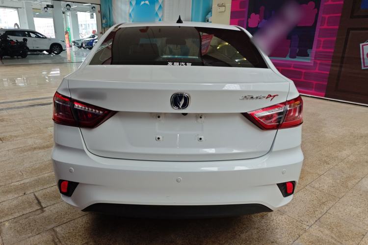 Used CHANGAN Eado DT 2019 1.6L Manual Enjoyment Model China VI Standard Rear