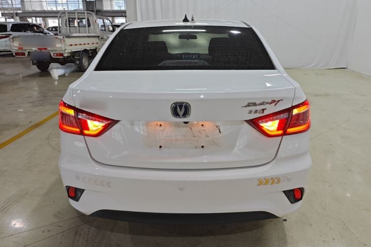 Used CHANGAN Eado DT 2019 1.6L Manual Comfort Model China VI Standard Rear