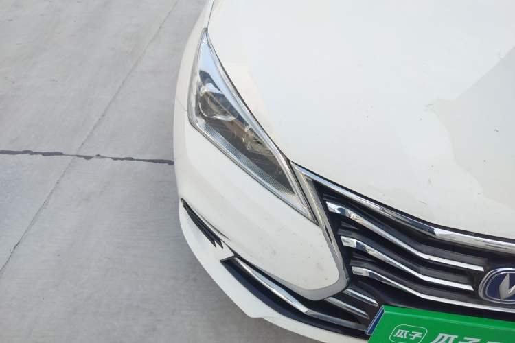Used CHANGAN Eado DT 2019 1.6L Manual Enjoyment Model China V Standard Right Front Headlight