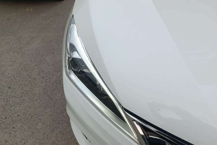 Used CHANGAN Eado DT 2019 1.6L Manual Enjoyment Model China VI Standard Right Front Headlight