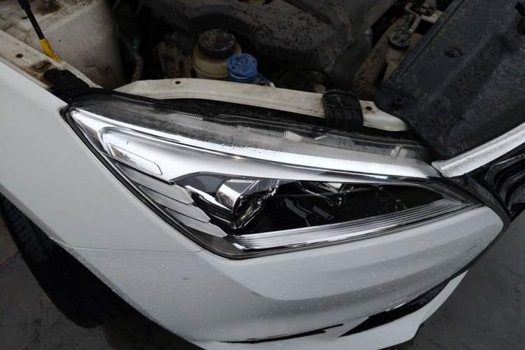 Used CHANGAN Eado DT 2019 1.6L Manual Enjoyment Model China VI Standard Right Front Headlight