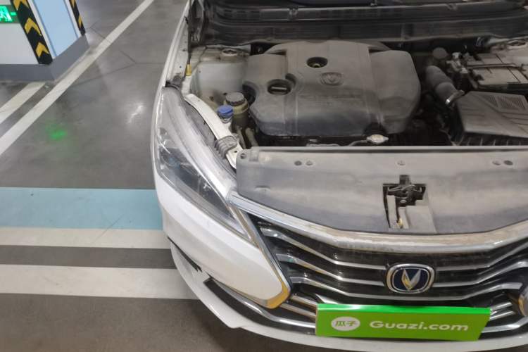 Used CHANGAN Eado DT 2019 1.6L Manual Enjoyment Model China VI Standard Right Front Headlight