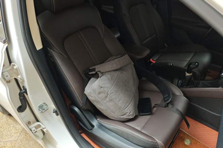 Used CHANGAN Eado DT 2019 1.6L Manual Enjoyment Model China VI Standard Right Front Seat