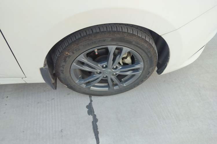 Used CHANGAN Eado DT 2019 1.6L Manual Enjoyment Model China V Standard Right Front Wheel Hub