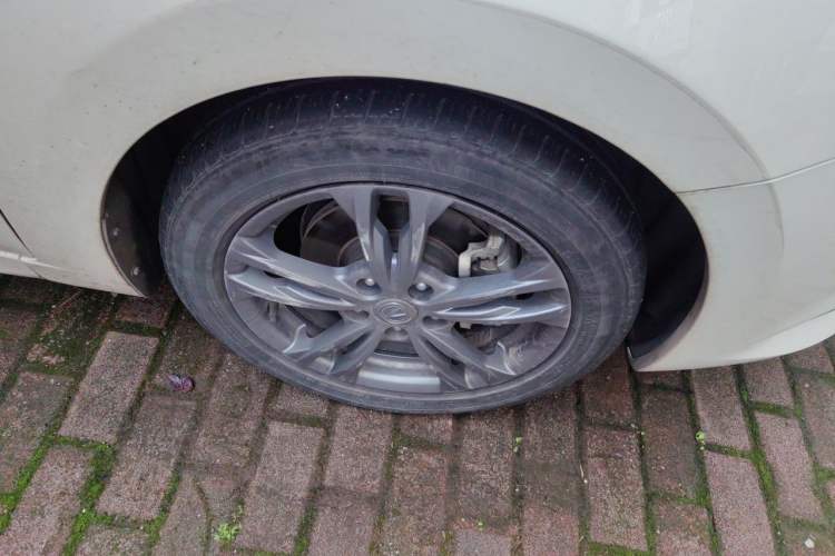 Used CHANGAN Eado DT 2019 1.6L Manual Enjoyment Model China VI Standard Right Front Wheel Hub