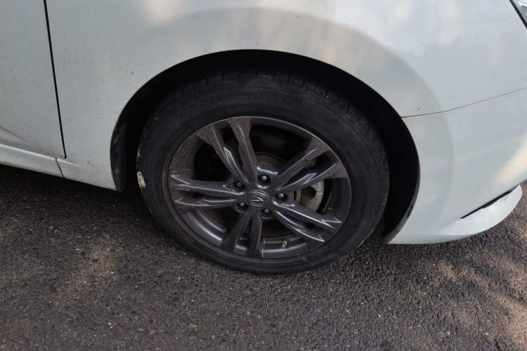 Used CHANGAN Eado DT 2019 1.6L Manual Comfort Model China VI Standard Right Front Wheel Hub