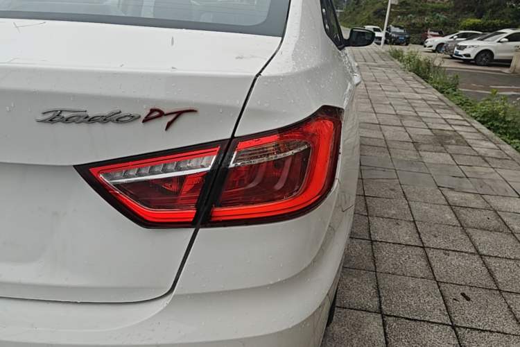 Used CHANGAN Eado DT 2019 1.6L Manual Comfort Model China VI Standard Right Rear Taillight