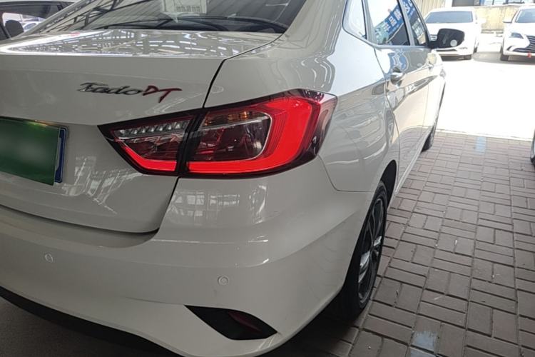 Used CHANGAN Eado DT 2019 1.6L Automatic Enjoyment Model China VI Standard Right Rear Taillight