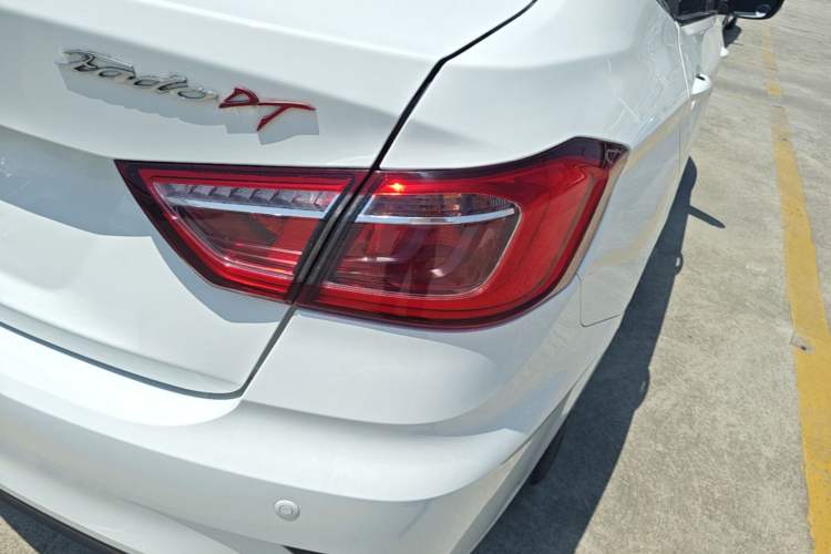 Used CHANGAN Eado DT 2019 1.6L Automatic Smart Enjoyment Model China VI Standard Right Rear Taillight
