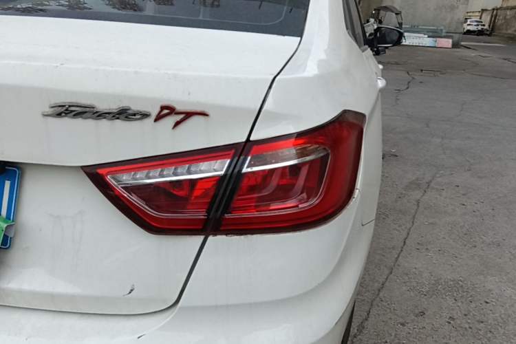 Used CHANGAN Eado DT 2019 1.6L Automatic Smart Enjoyment Model China VI Standard Right Rear Taillight